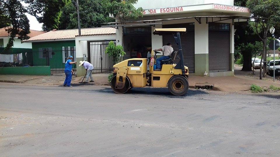 Urbanismo realiza operação tapa buracos 